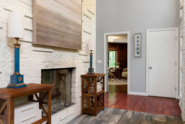 550 Wolf Swamp, Longmeadow, MA 01106