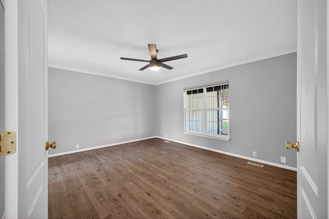 2673 McKnight Rd, Culleoka, TN 38451