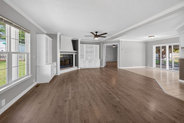2673 McKnight Rd, Culleoka, TN 38451