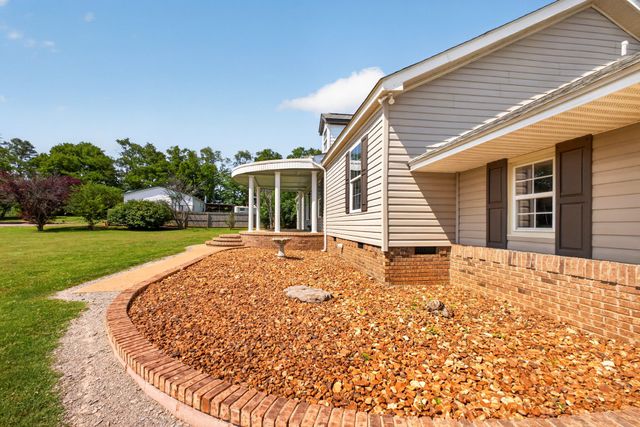 2673 McKnight Rd, Culleoka, TN 38451