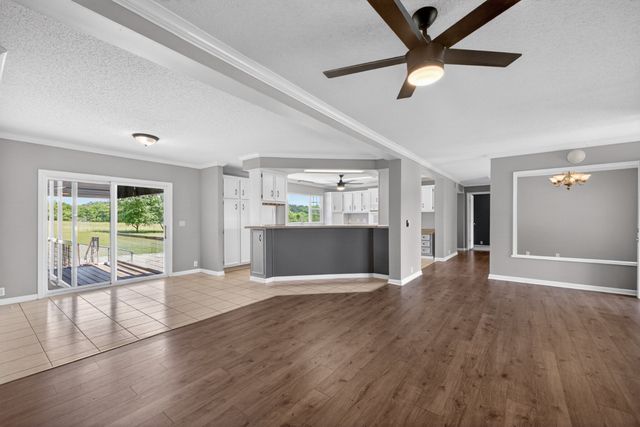 2673 McKnight Rd, Culleoka, TN 38451