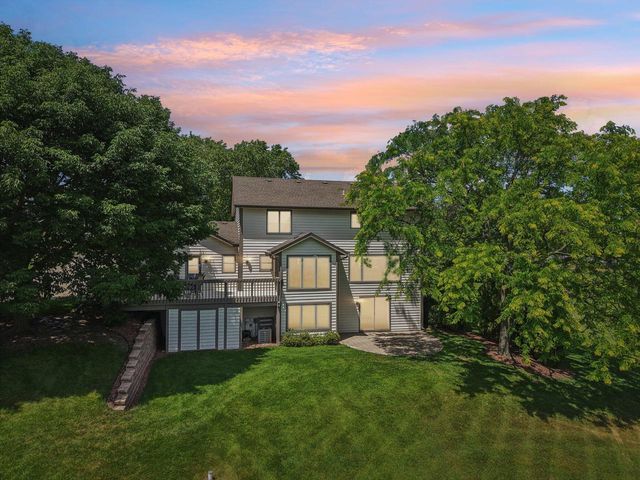 N70W28675 Huntington STREET, Hartland, WI 53029