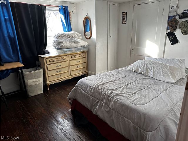 3306 West Boulevard, Cleveland, OH 44111