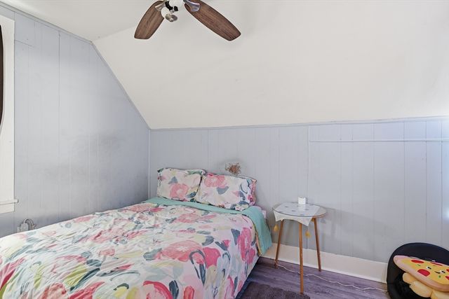 28-30 Nelson Ave, Springfield, MA 01109