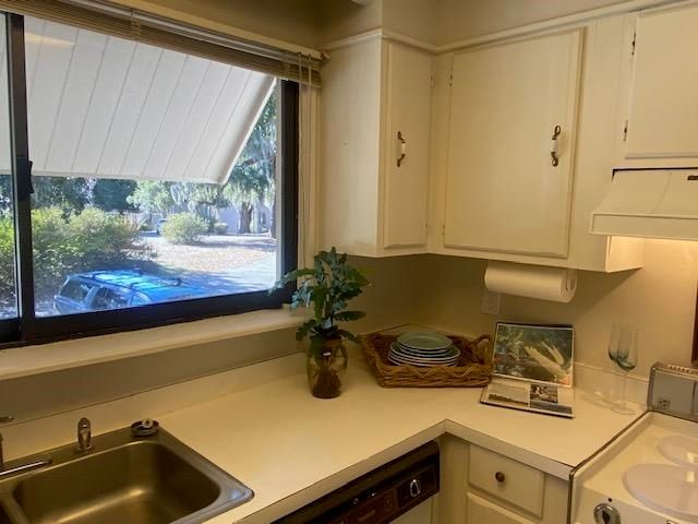 18 Canvas Back Cove Unit 122, Georgetown, SC 29440