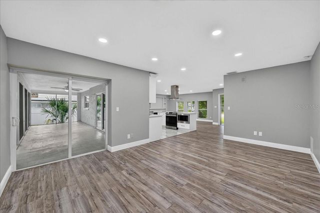 2964 MEADOW OAK DRIVE S, Clearwater, FL 33761
