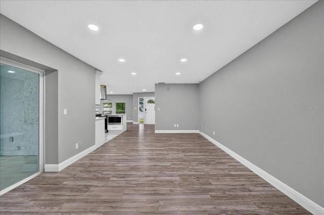 2964 MEADOW OAK DRIVE S, Clearwater, FL 33761