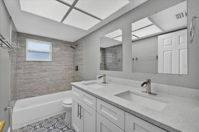 2964 MEADOW OAK DRIVE S, Clearwater, FL 33761