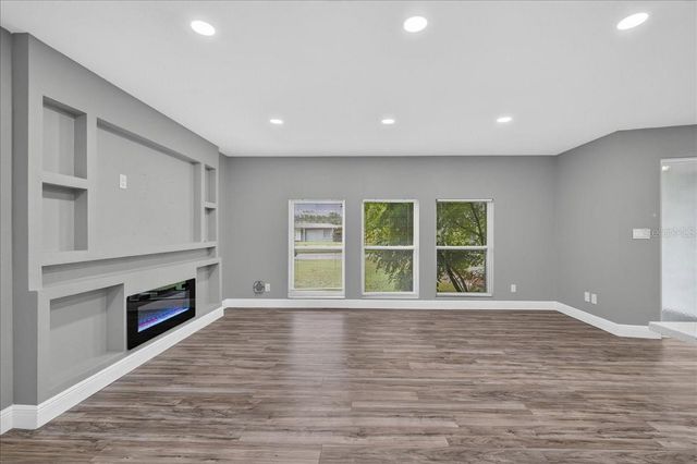 2964 MEADOW OAK DRIVE S, Clearwater, FL 33761