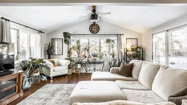 8270 E 12th Street, Indianapolis, IN 46219