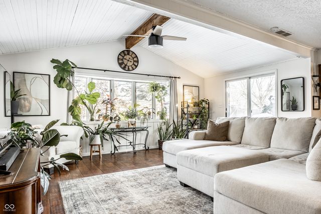 8270 E 12th Street, Indianapolis, IN 46219