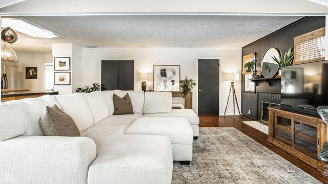 8270 E 12th Street, Indianapolis, IN 46219