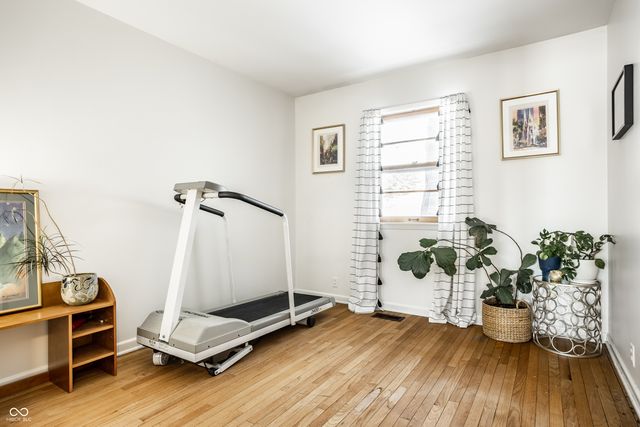 8270 E 12th Street, Indianapolis, IN 46219