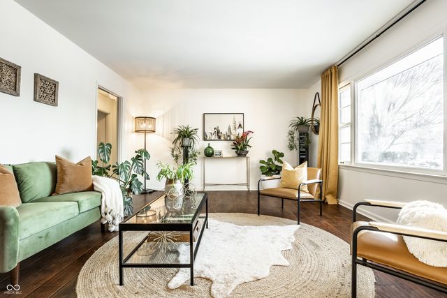 8270 E 12th Street, Indianapolis, IN 46219