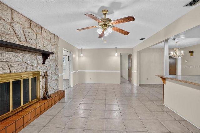 6999 16TH AVENUE N, St Petersburg, FL 33710
