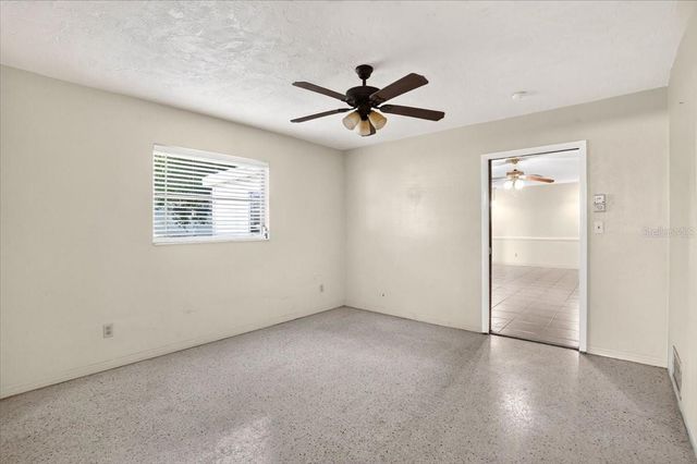 6999 16TH AVENUE N, St Petersburg, FL 33710