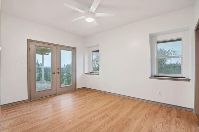 4303 Bob Wire RD, Spicewood, TX 78669