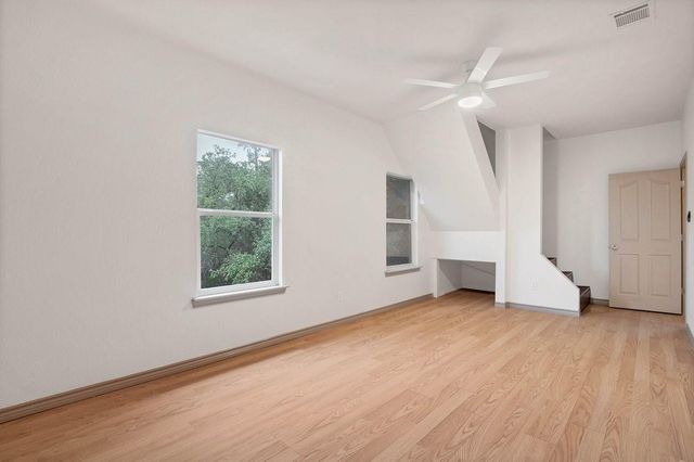 4303 Bob Wire RD, Spicewood, TX 78669