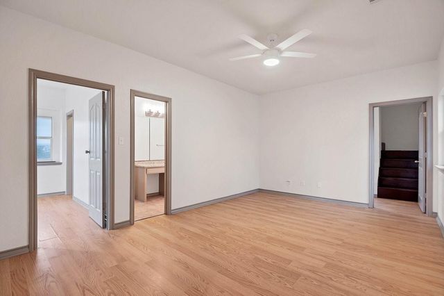 4303 Bob Wire RD, Spicewood, TX 78669