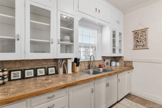 1023 Main Street, Canon City, CO 81212