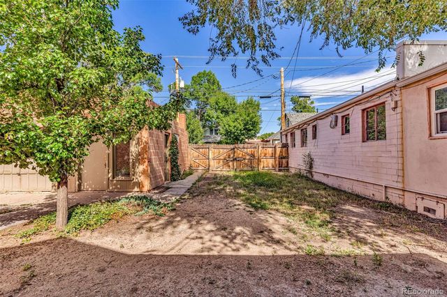 1023 Main Street, Canon City, CO 81212