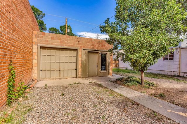 1023 Main Street, Canon City, CO 81212