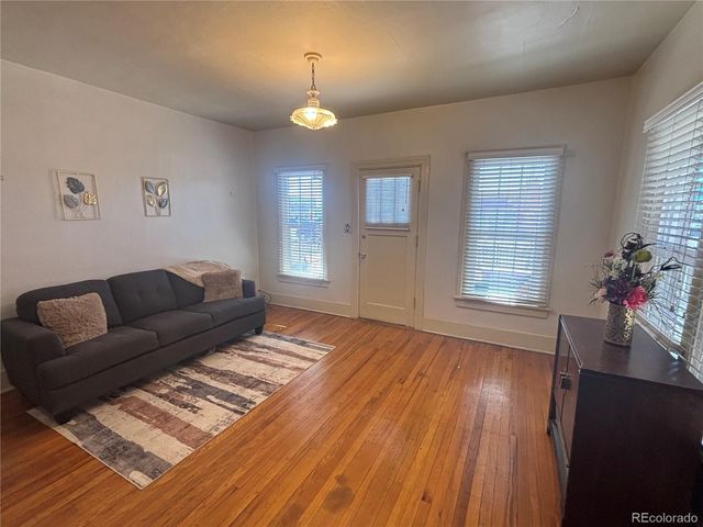 1023 Main Street, Canon City, CO 81212