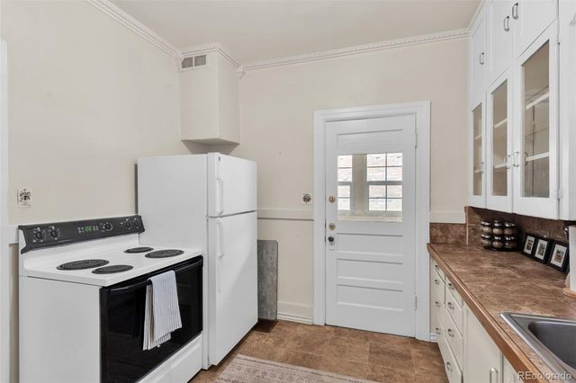 1023 Main Street, Canon City, CO 81212