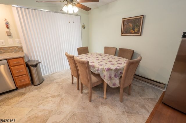 264 Crosse Dr B, Monroe Twp., NJ 08831