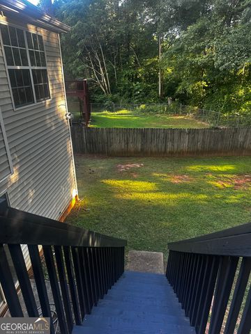 4047 Misty Morn Lane, Powder Springs, GA 30127