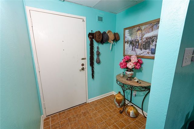 4600 Ocean Dr 307, Corpus Christi, TX 78412