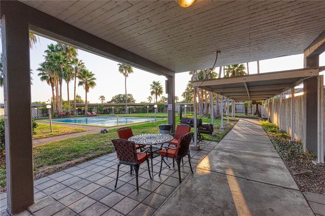 4600 Ocean Dr 307, Corpus Christi, TX 78412