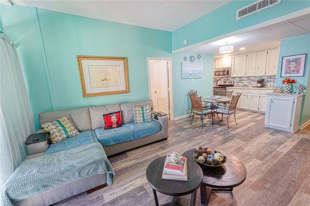 4600 Ocean Dr 307, Corpus Christi, TX 78412