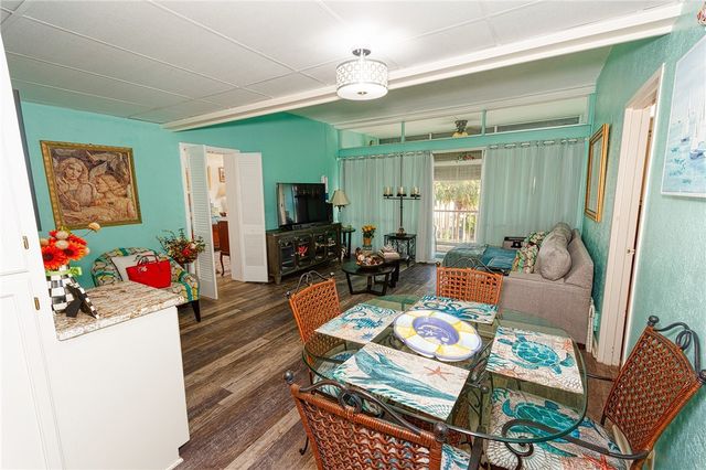 4600 Ocean Dr 307, Corpus Christi, TX 78412