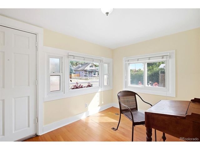 7806 Grandview Ave, Arvada, CO 80002