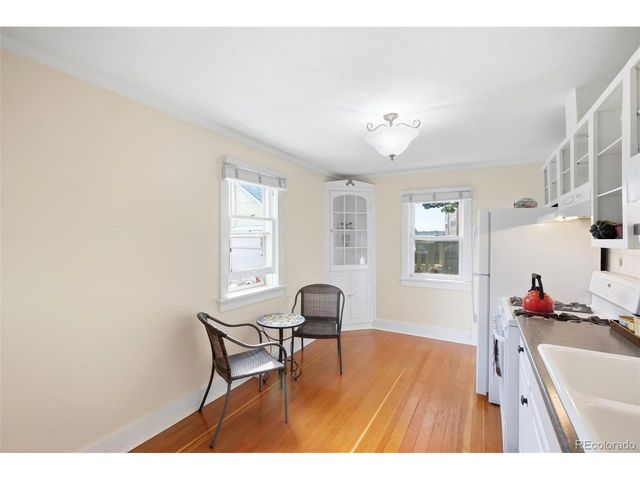 7806 Grandview Ave, Arvada, CO 80002