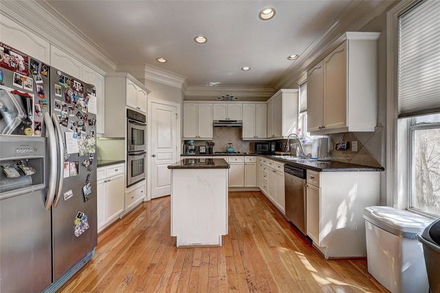 835 Rosine Street, Houston, TX 77019