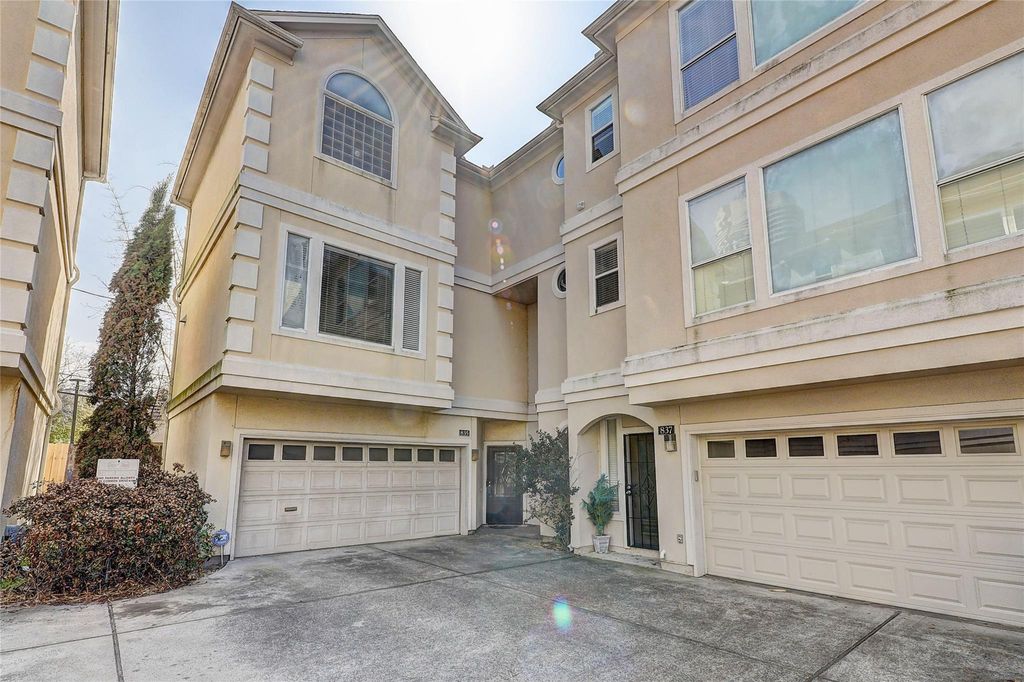 835 Rosine Street, Houston, TX 77019