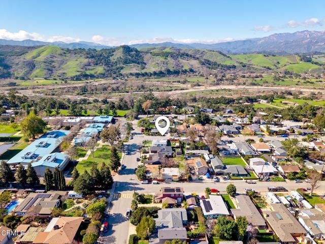 385 Sunset Avenue, Oak View, CA 93022