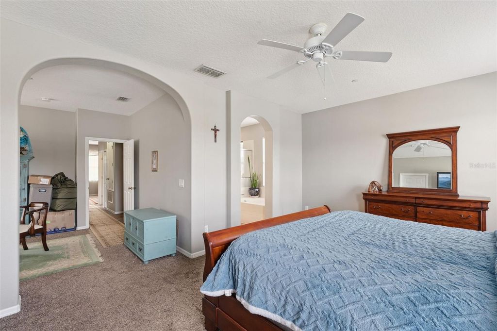 Image 29 of property listing at 9708 OLD PATINA WAY, Orlando, FL 32832