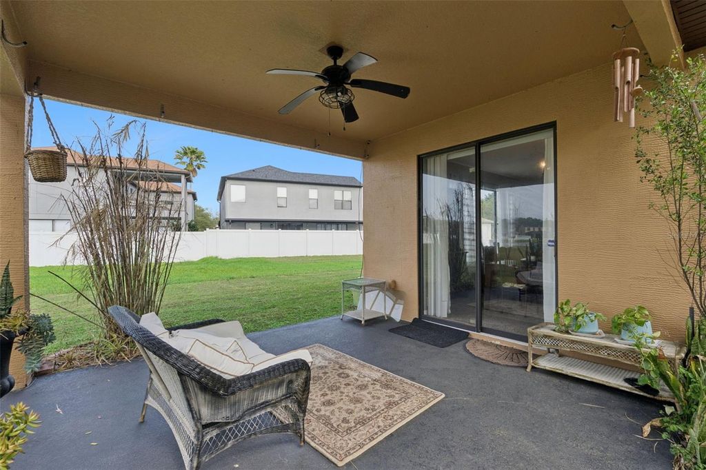 Image 43 of property listing at 9708 OLD PATINA WAY, Orlando, FL 32832