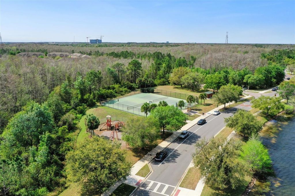 Image 50 of property listing at 9708 OLD PATINA WAY, Orlando, FL 32832