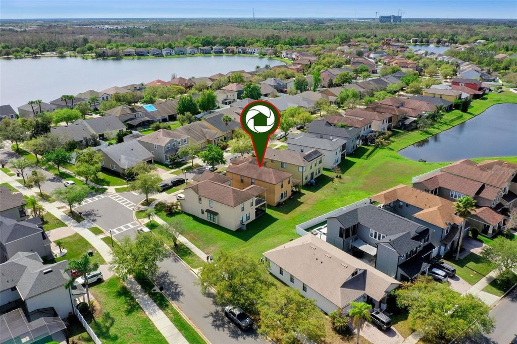 Image 54 of property listing at 9708 OLD PATINA WAY, Orlando, FL 32832