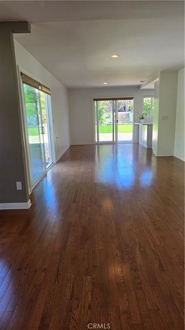 1023 8th Street, Manhattan Beach, CA 90266