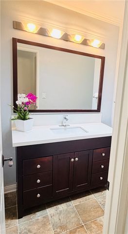 1023 8th Street, Manhattan Beach, CA 90266
