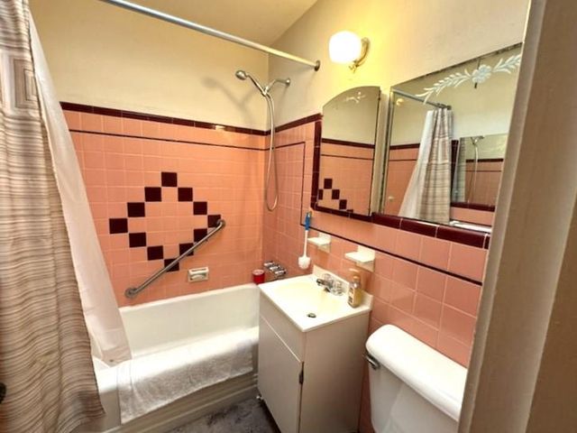 6645 COTTAGE ST, Philadelphia, PA 19135