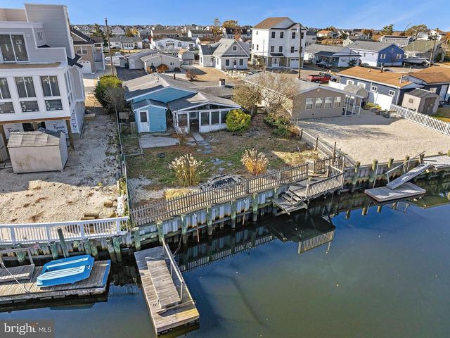 26 W MULLICA RD, Little Egg Harbor Twp, NJ 08087