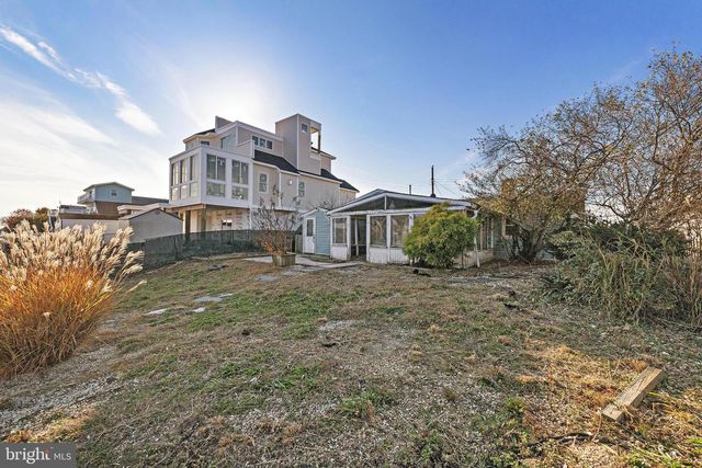 26 W MULLICA RD, Little Egg Harbor Twp, NJ 08087