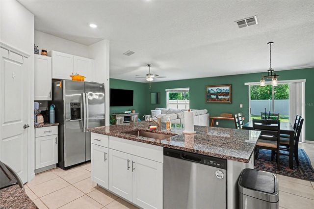 1863 YELLOW TRAIL, Lakeland, FL 33801