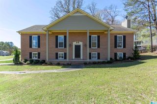 100 PARK FOREST TERRACE, Alabaster, AL 35007